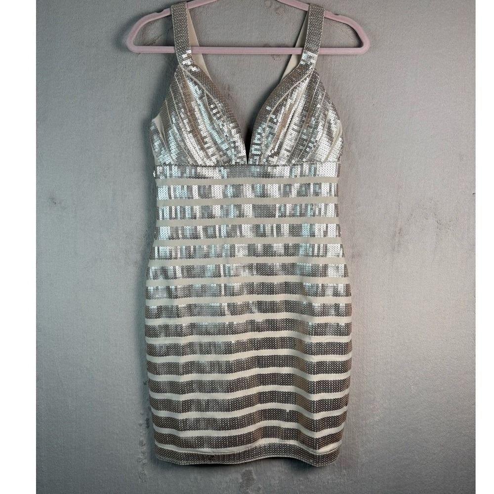 Allen Schwartz Prive Sequin Bodycon Cocktail Dress Silver Beige Medium